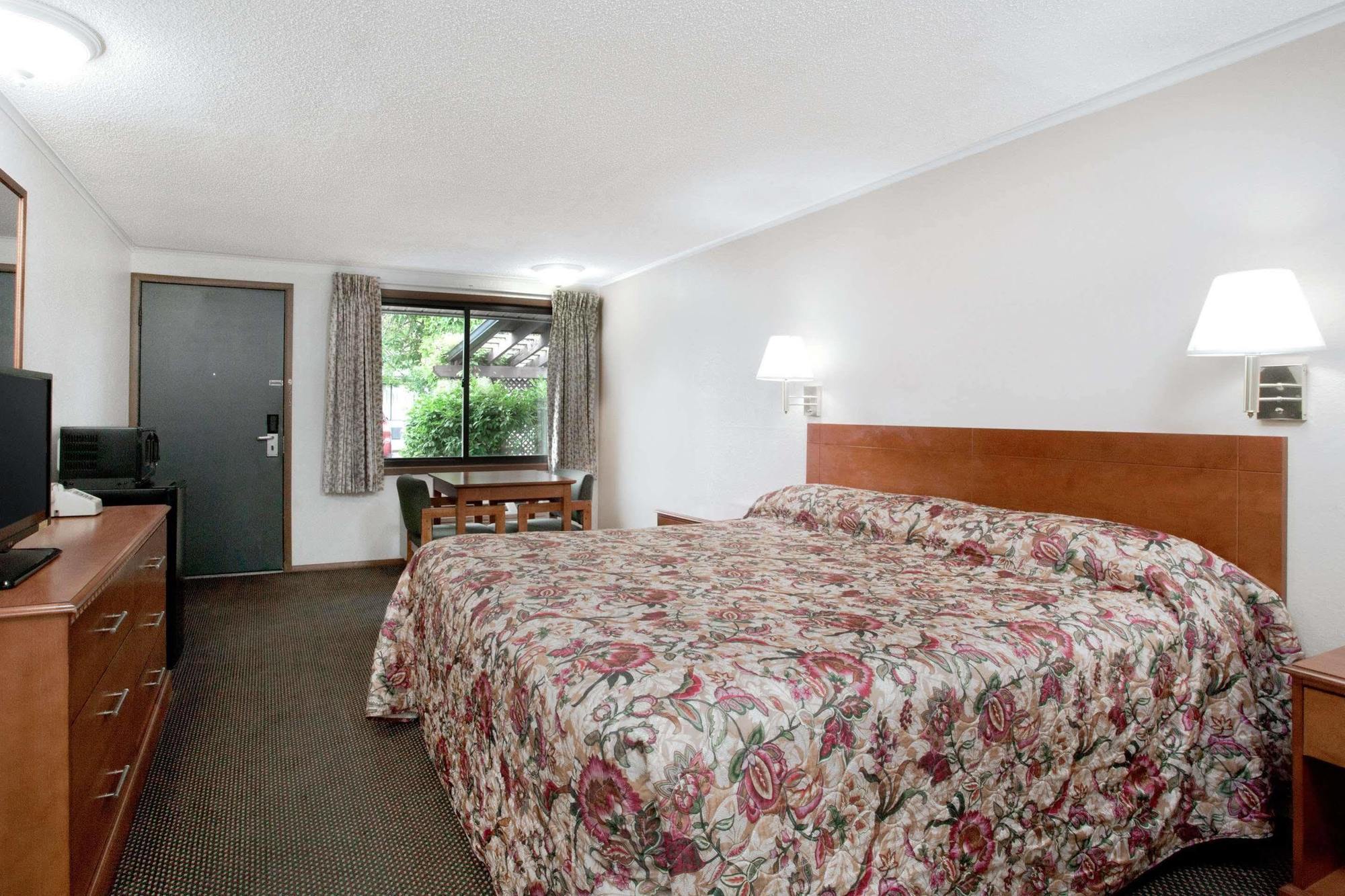 Knights Inn Pittston Luaran gambar